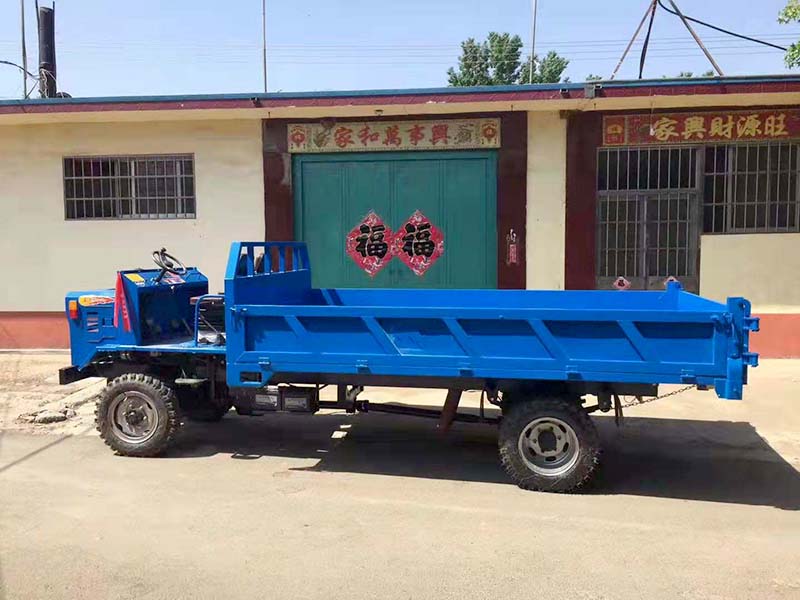 32馬力四驅農用車 雙缸斷氣剎四驅運輸車的爬山王者